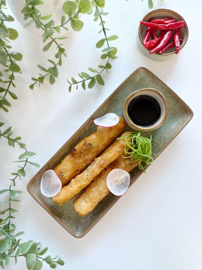 A gallery image of the Kayumanis restaurant.